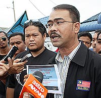pkr youth police report penanti by election 280509 01