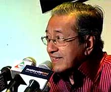 mahathir at bum 2009 bloggers conference talking about sex and old age 290509 02