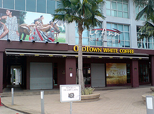old town white coffe shop closed 040609 jaya