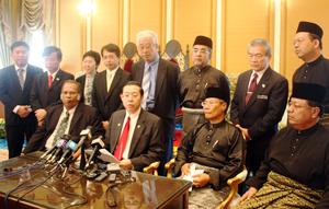 mansor swearing-in 030609 penang exco reshuffle