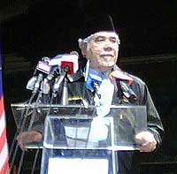 pas muktamar nasharuddin win post 060609 01