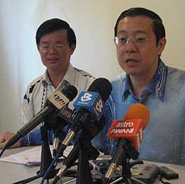 tan beng huat resign as jawi state rep penang lim guan eng dap 110609 04