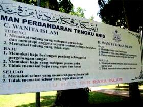 dress code signboard in kota bharu 110609