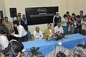 pkr egm bangi zaid ibrahim joins pkr event 130609 20