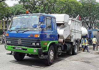 alam flora waste management 120609 05
