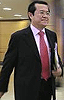 ong tee keat walking