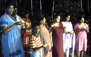 buah pala high chaparral vigil 200609 01