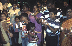 buah pala high chaparral vigil 200609 03