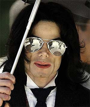 micheal jackson past away dead 260609 04
