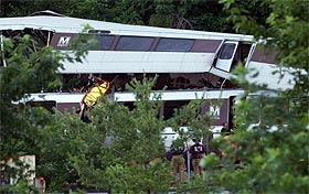 washington metro train crash 230609 04