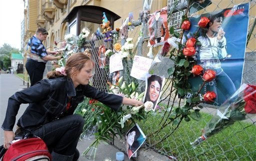 micheal jackson dead at 50