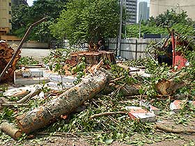 hindraf temple demolition veera muneswarar jln ampang 290609 10
