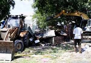 kedah pig abattoir demolished 010709 04