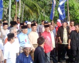 manek urai by-election nomination 060709 bn march muhyiddin