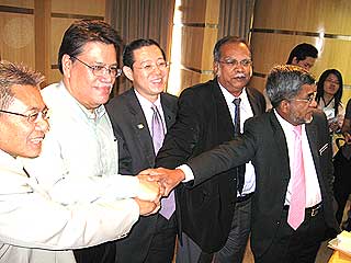 lim guan eng zahrain hashim pkr dap penang meet 070709 02