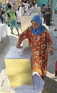 indonesia presidential election 080709 01