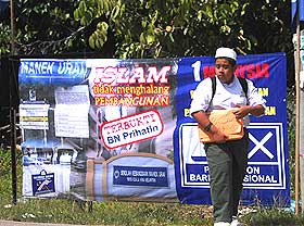 manek urai by election pas nik aziz hadi awang tuan aziz bn  posters 070709 04