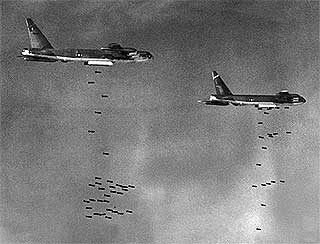 robert mcnamara vietnam war death 070709 02