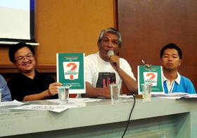 democracy kpi for najib 100709 02