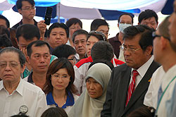 teoh beng hock funeral 200709 crowd
