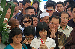 teoh beng hock funeral 200709 crowd