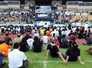 memorial of teo beng hock stadium kelana jaya 20090719 crowd 02