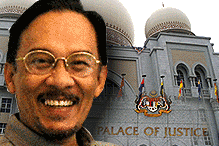 anwar and palace of justice 070904