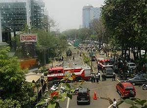 indonesia australian embassy bombing 090904 chaos