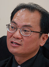 ronnie liu interview 100809 02