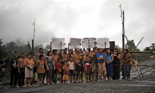 penan blockade in sarawak logging