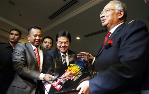 PM najib formula one F1 1malaysia launch