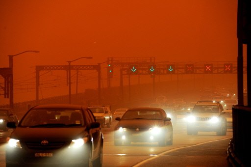 freak dust sand storm hit australia
