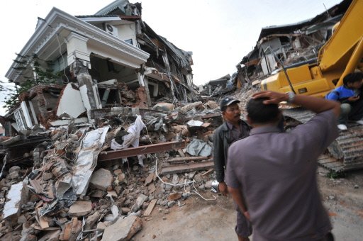 indonesian earthquake in padang sumatra