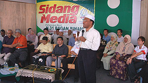 bn campaign material 081009 all star cast