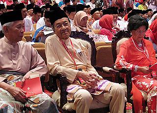 umno agm egm 151009 mahathir