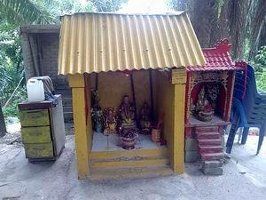 shah alam temple_altar demolished