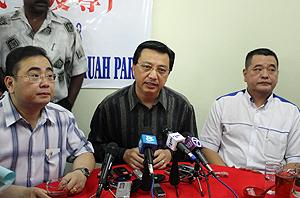 mca liao faction briefing penang 221109 01