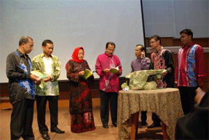 dbp pertemuan penyair nusantara