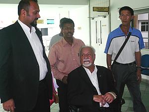 teoh family sue macc officer intimidate prontip 050110 01