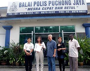 teresa kok lodge police report over school dispute 231209 02