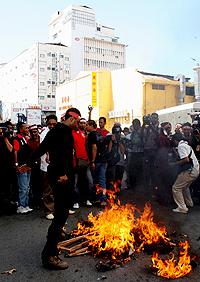 sedaq protest against penang government 050210 burn guan eng puppet 03