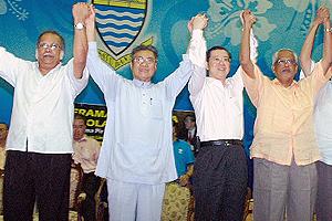 penang government tolak fitnah forum