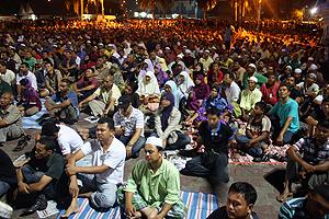 penang pakatan govt second anniversary forum 100310 pg pakatan celebration crowd 03