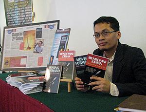 nik nazmi nik ahmad book launch 210310 01