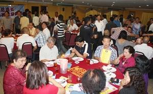 ong ka ting meets supporters 260310 supporters