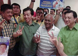 mca unity dinner before re-election 270310 ong ka ting and liow tiong lai