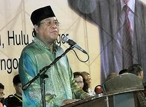 pkr gathering in hulu selangor 260310 khalid ibrahim