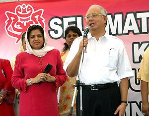 najib visit to kuala kubu 030410 01
