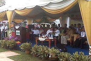 hulu selangor by-election bn campaign at behrang 100410 01