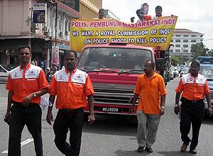 hrp protest police killing ipoh 100410 moving through town